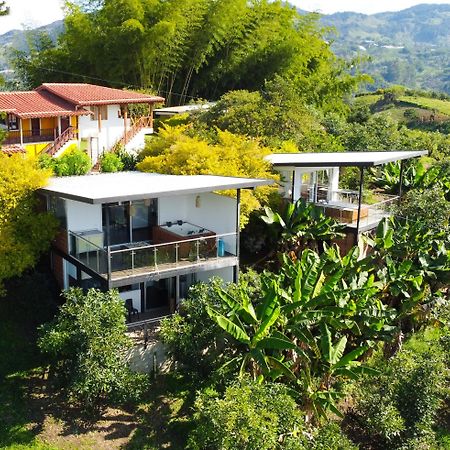Hotel Campestre Alto Lindo En Guatapé Esterno foto